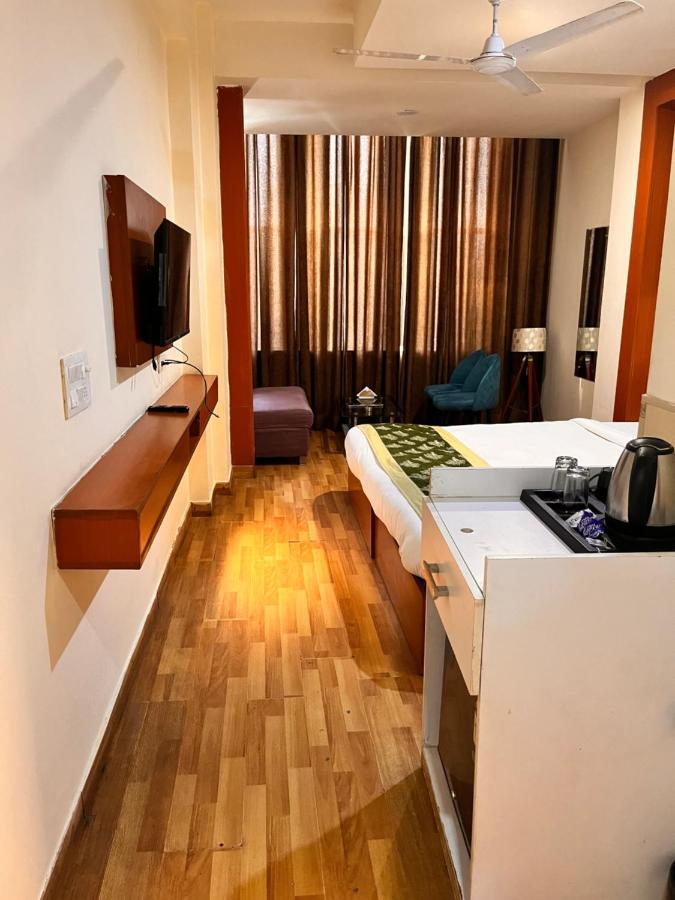 Oyster Pearl I Near Medanta Hospital I Sec-39 I Gurgaon 호텔 외부 사진